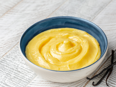 Une crème anglaise maison à la vanille Bourbon